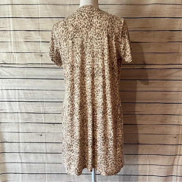 Nicole Miller Leopard Print T-Shirt Dress Size Medium - Picture 2 of 8